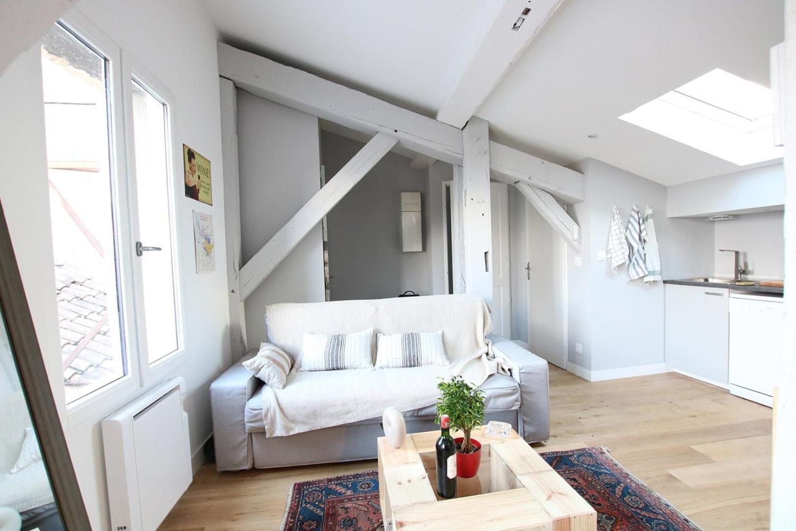 Guestready - Sunny Attic Apt Near Grand Theatre Bordeaux Exteriör bild