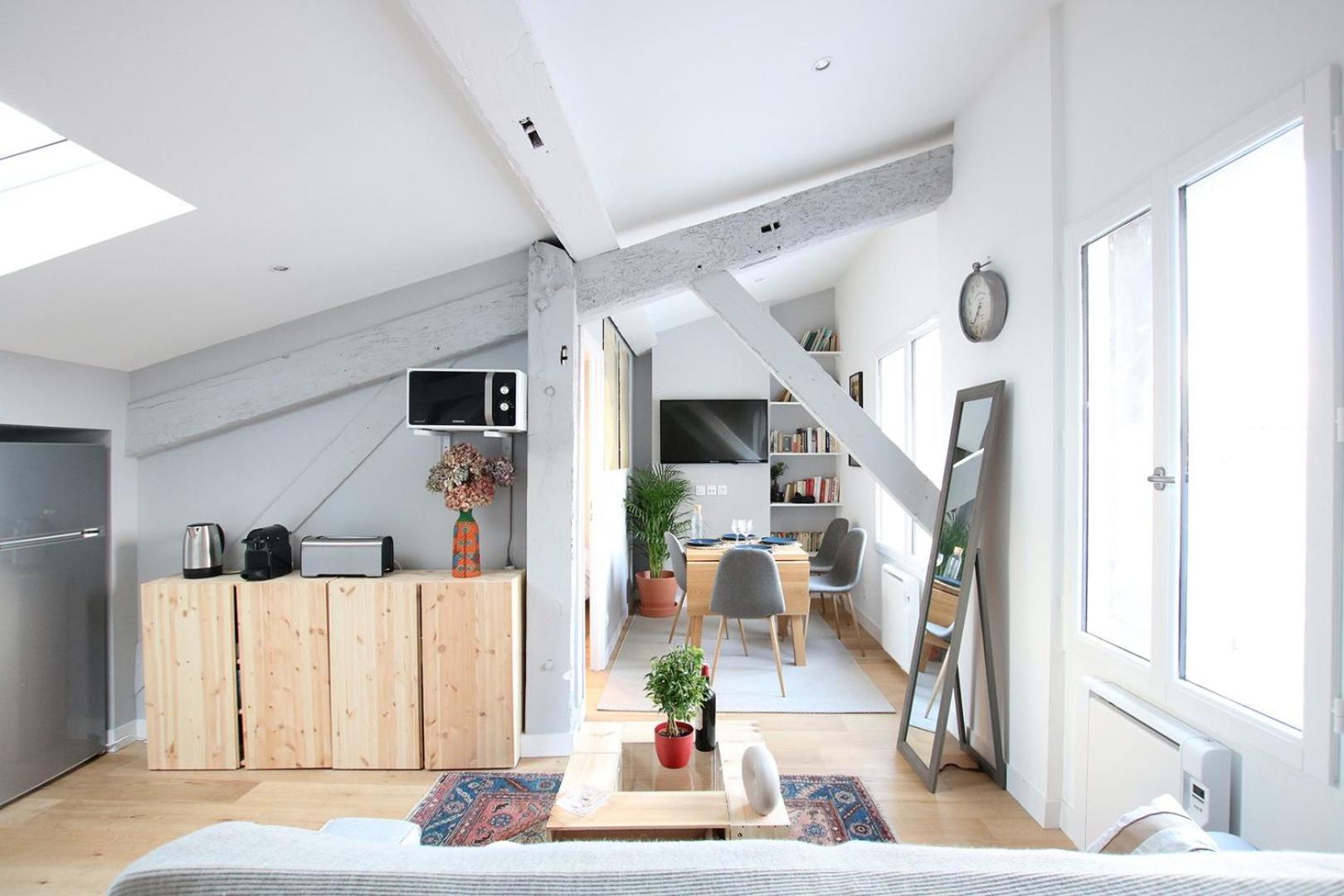 Guestready - Sunny Attic Apt Near Grand Theatre Bordeaux Exteriör bild