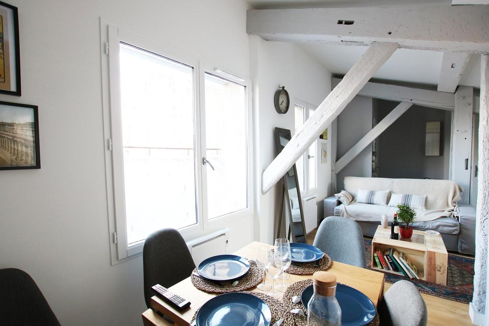 Guestready - Sunny Attic Apt Near Grand Theatre Bordeaux Exteriör bild