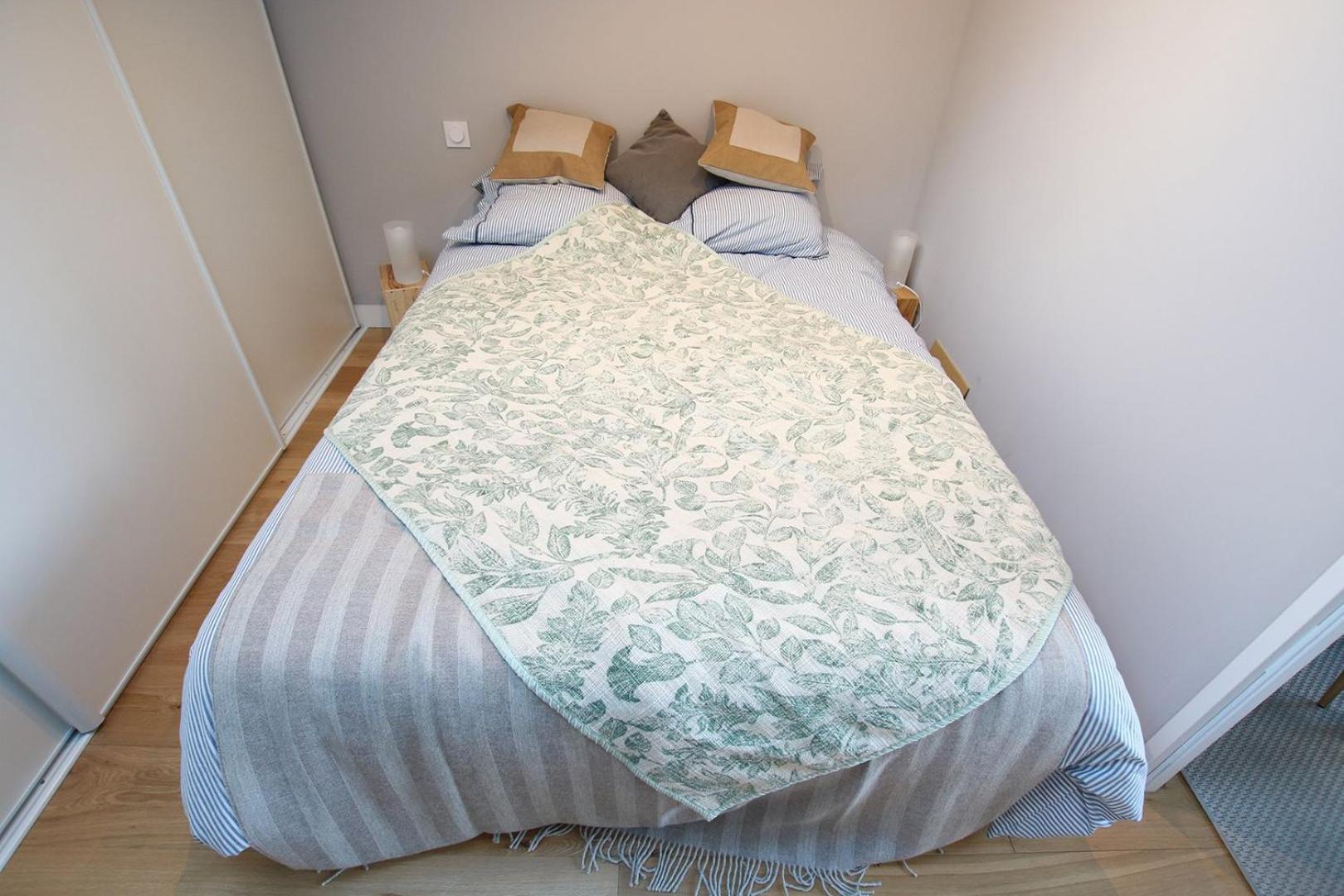 Guestready - Sunny Attic Apt Near Grand Theatre Bordeaux Exteriör bild
